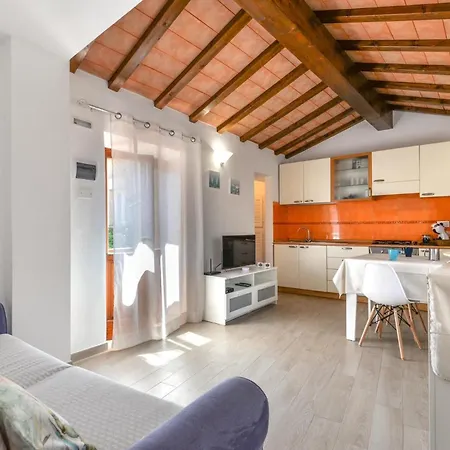 Holiday home Casa Arancio